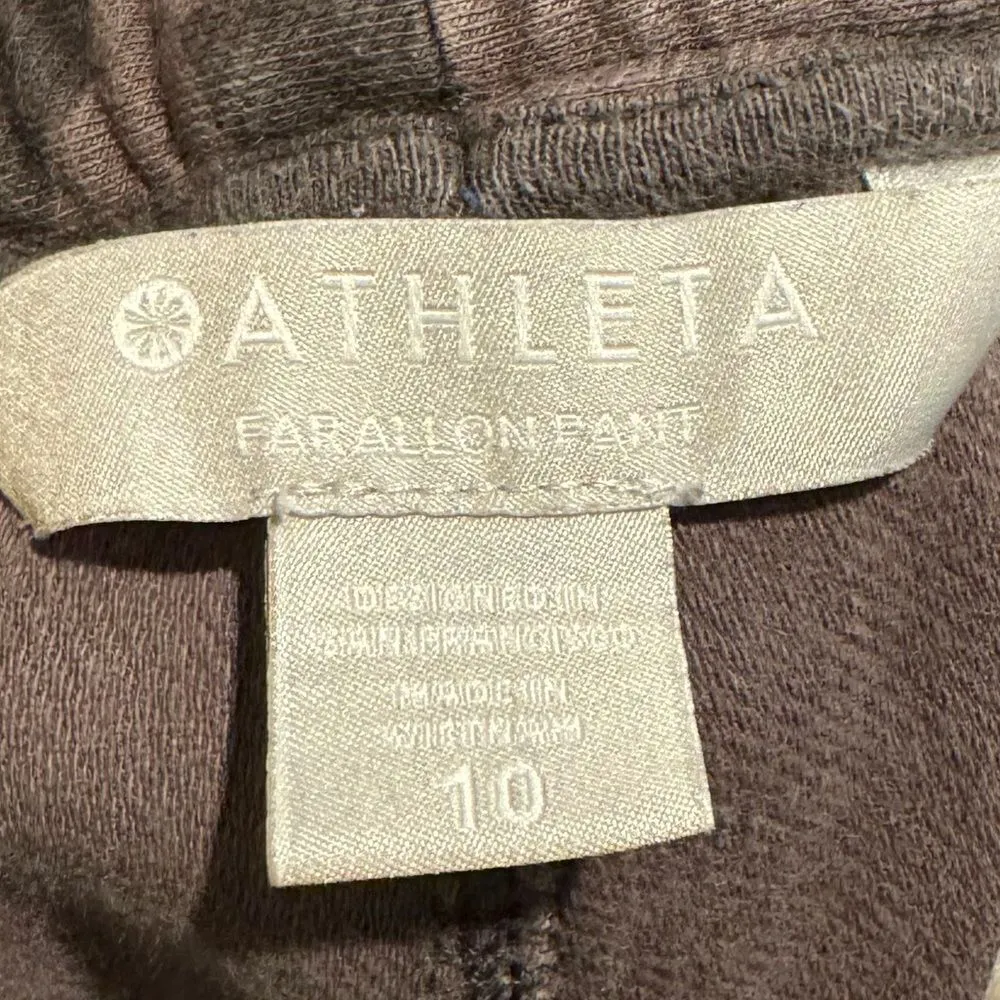 Athleta Size 10 Farallon Camouflage Jogger Pants - Image 11