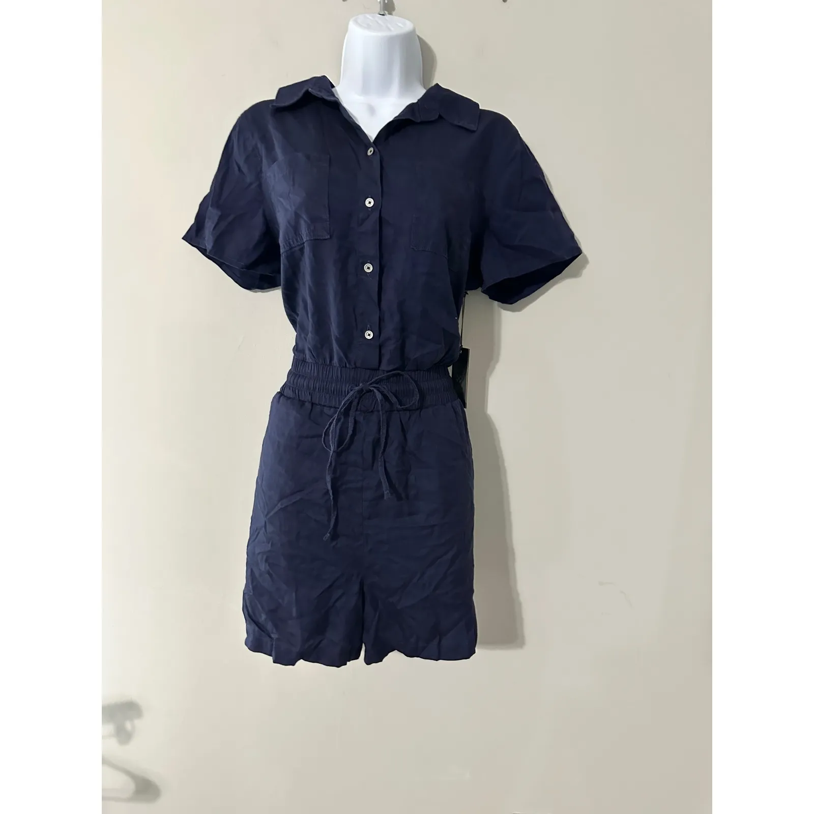 Vince Camuto Navy Blue Short Sleeve Button Front Romper Drawstring Waist Size M‎ - Image 2