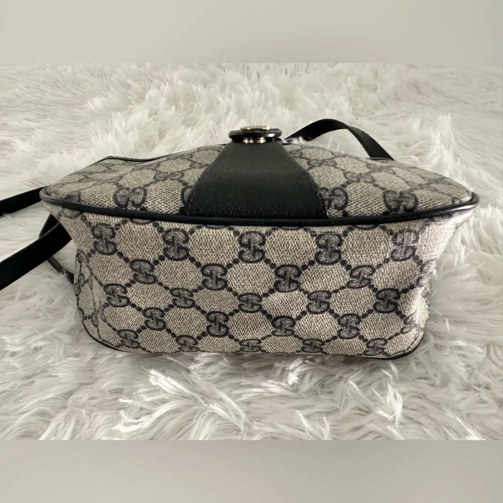 GUCCI GG  Vintage Sherry Line Stripe Navy‎  Crossbody Shoulder Navy bag Handbag - Image 8