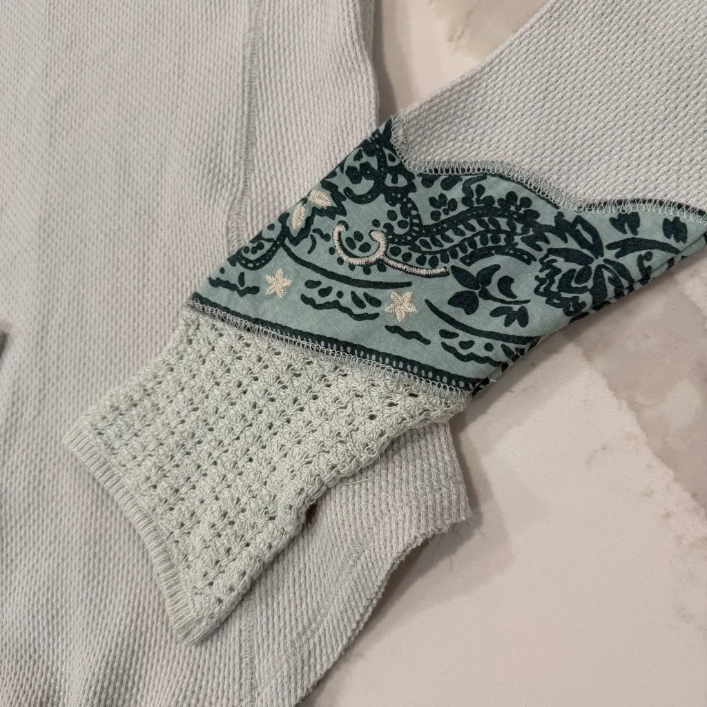 Free People Bandana Cuff Waffle Knit Thermal Long Sleeve Top Women’s Large Mint - Image 6