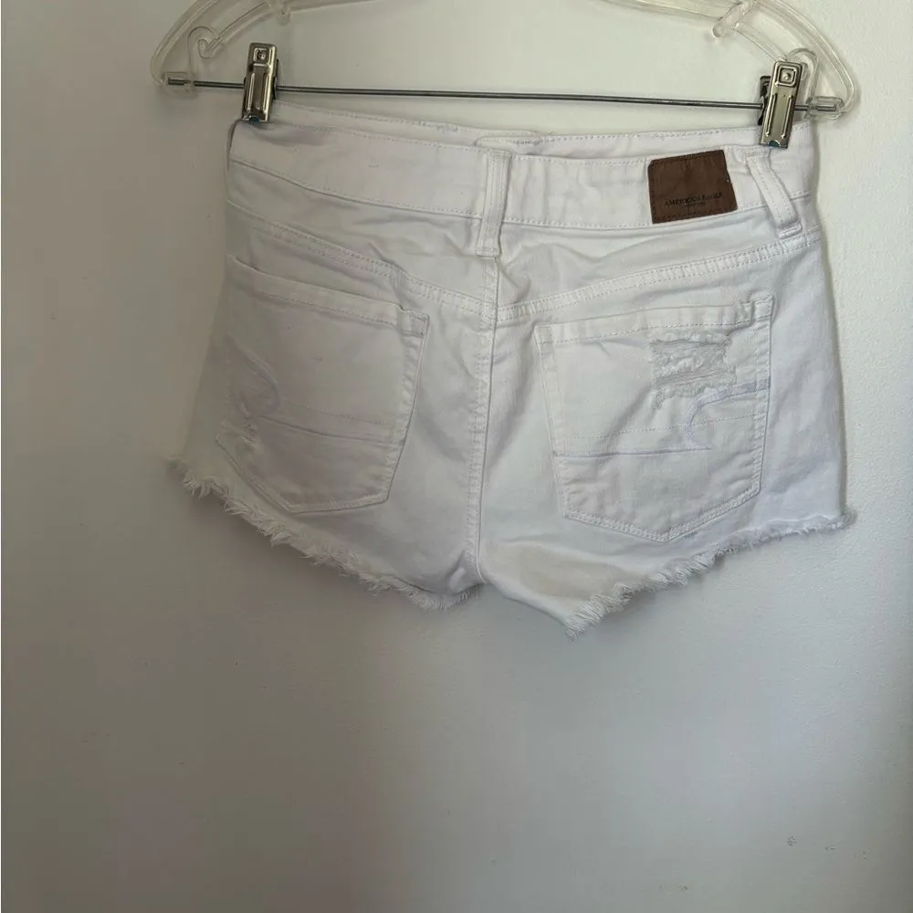 American Eagle white distressed super stretch hi rise shortie size 4 - Image 7