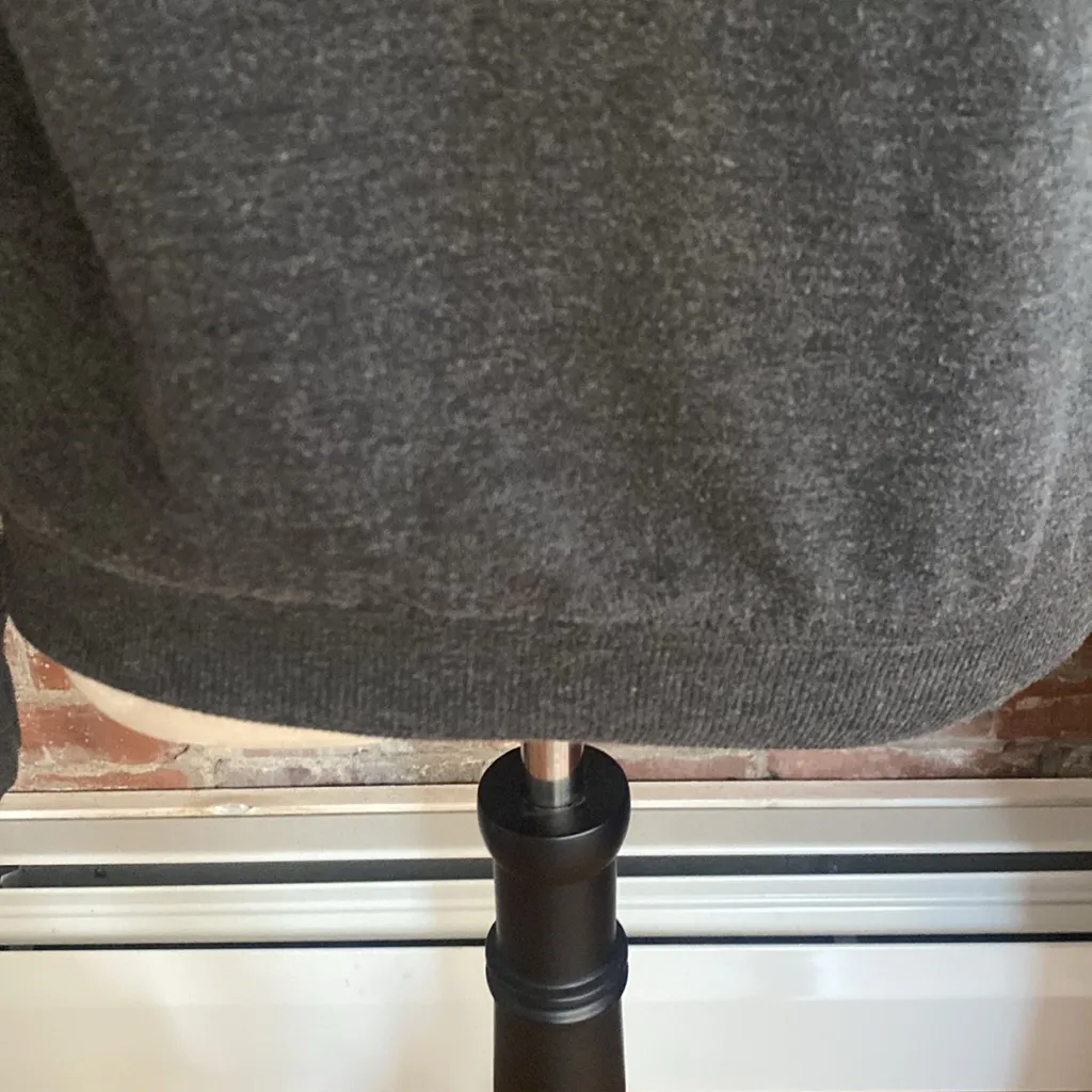 Star Wars Mandalorian Baby Yoda Gray Graphic Sweatshirt Size S - Image 5