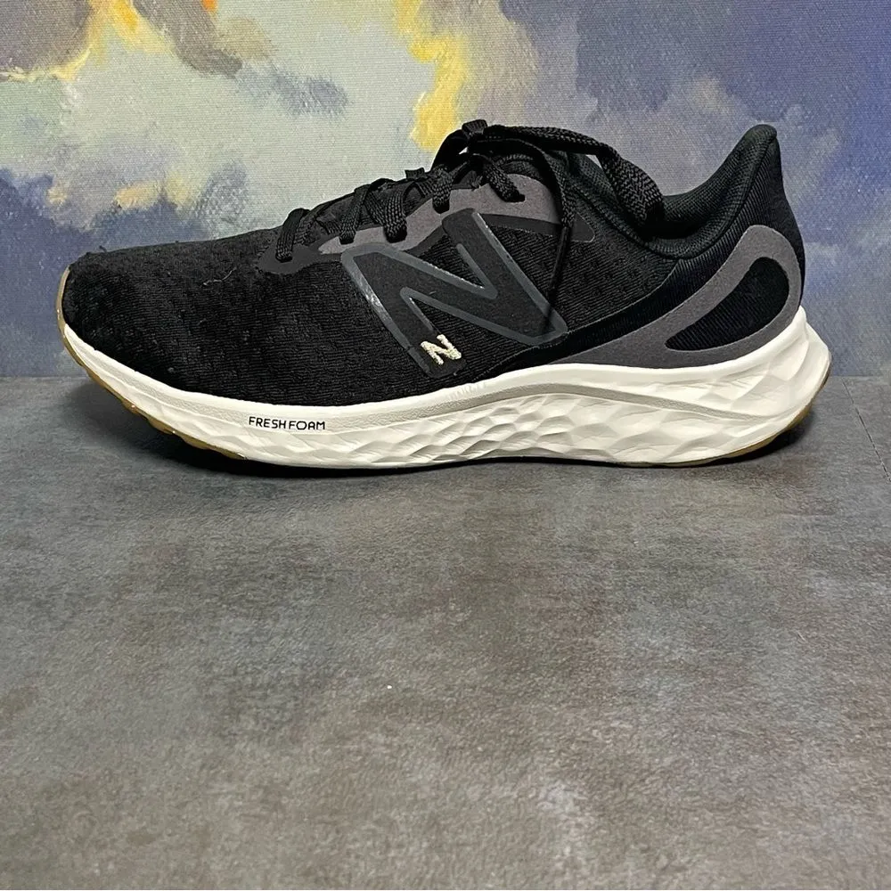 New Balance Fresh Foam Arishi V4 Women's Black Running Shoes Size 8.5B - Image 14