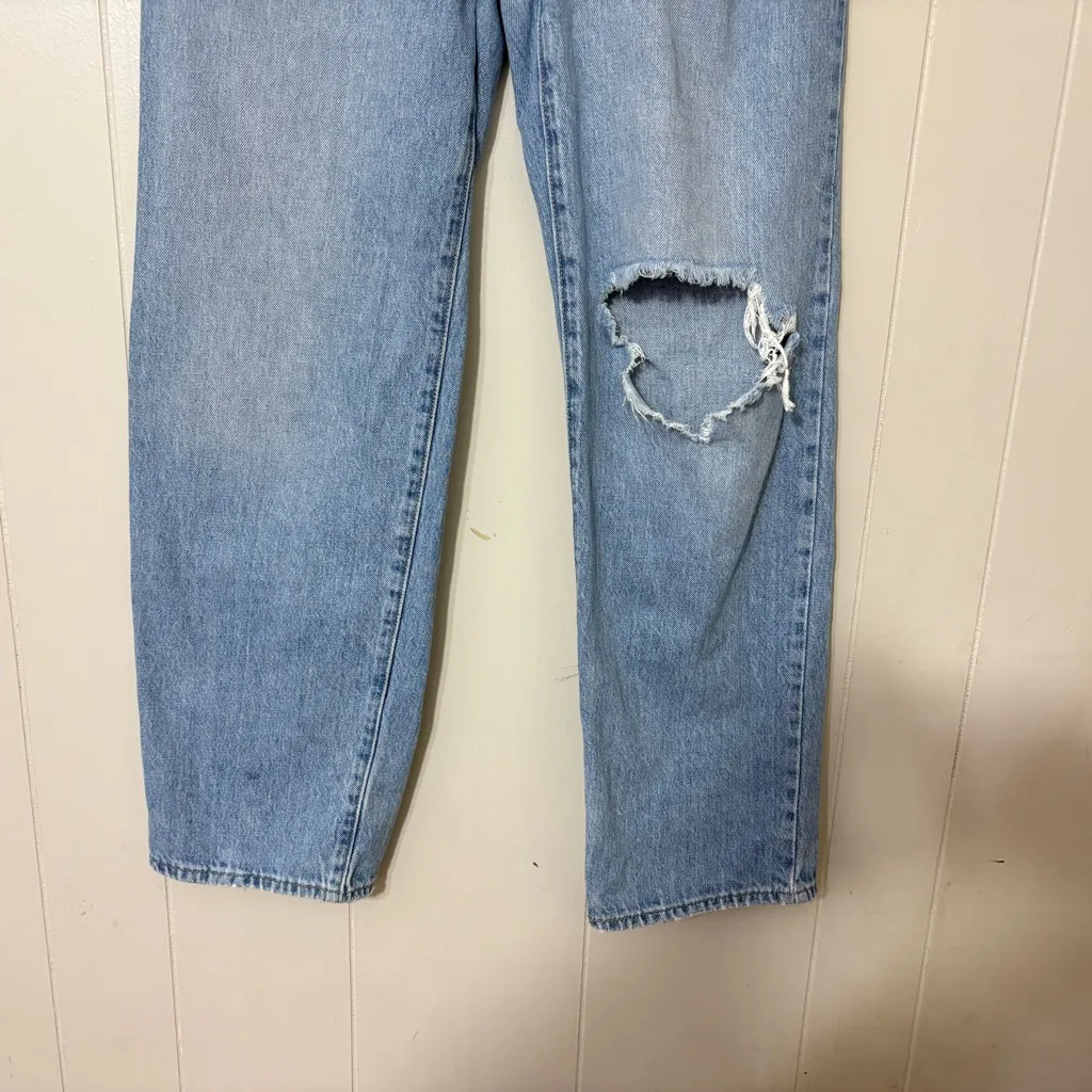 Levi’s 94 Baggy Jeans Women’s Size 27 Light Blue Vintage Fit - Image 2
