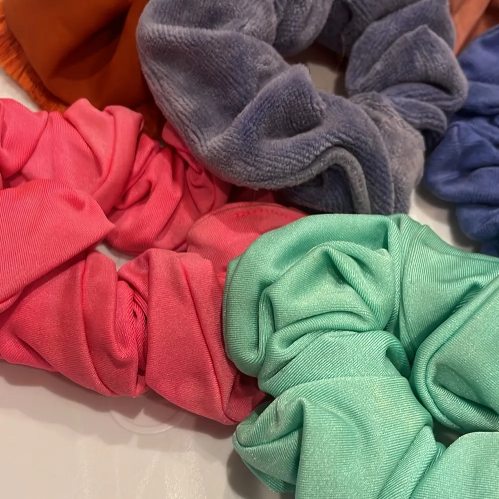 Scrunchies set of 8 multi color all like new Tan - Image 2