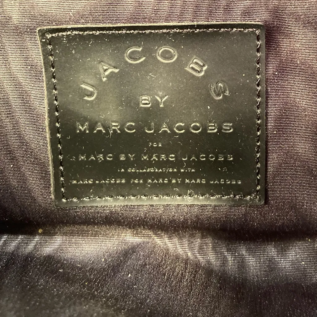 Marc by Marc Jacobs‎ Gold evening clutch bag, carry strap. - Image 2