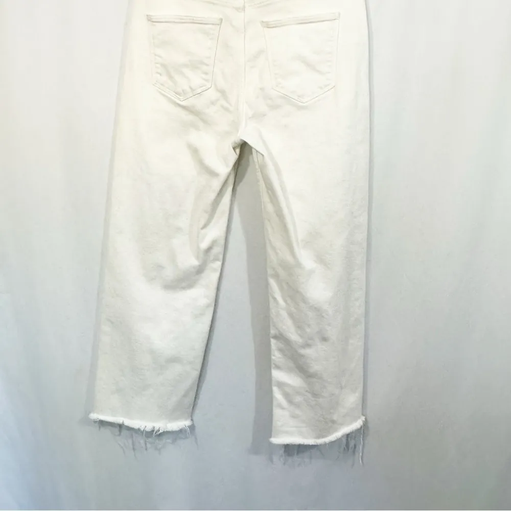 ZARA  Straight Wide Leg Raw Hem High Rise Jeans in White - Image 7