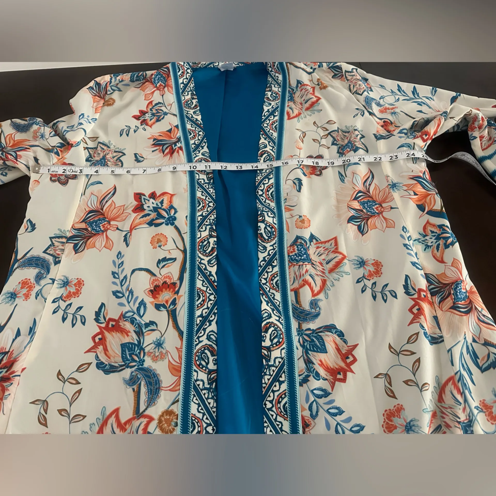 Chicos Barrel Sleeve Floral Kimono small stain shown;ASO Days of our Lives Sz 3 - Image 12