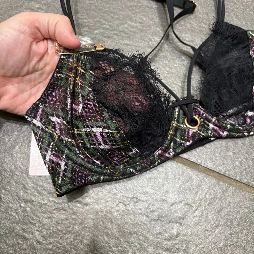 Savage X Fenty A Little Tart Unlined Bra Black Lace Plaid 32C Plunge Feminine Size undefined - Image 11