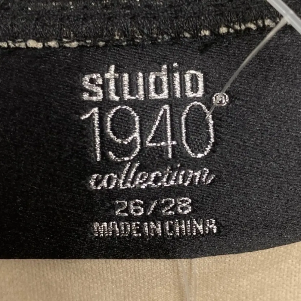 Studio 1940 NEW Black Floral Beaded Sleeveless Camisole Tank Top Size 26/28 - Image 7