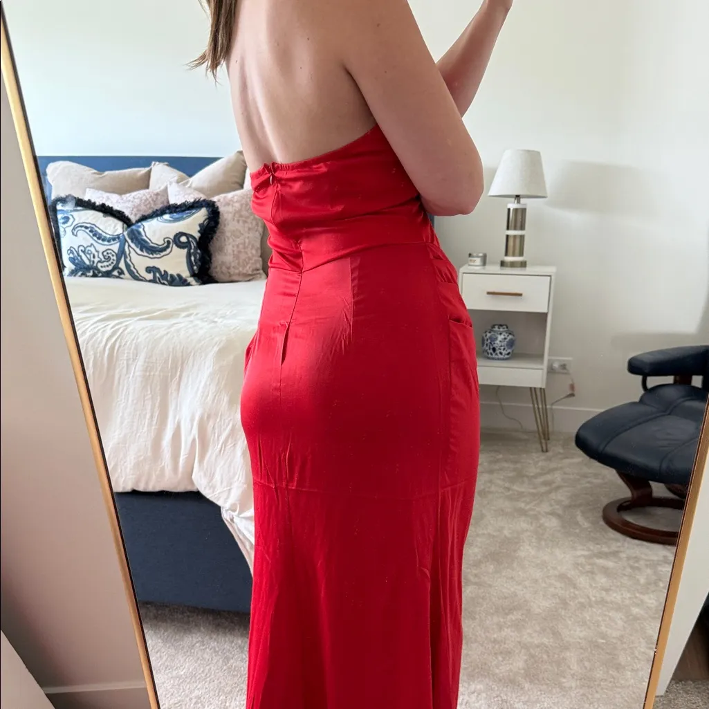 Amazon Red Ruched Strapless satin Gown size XL - Image 6