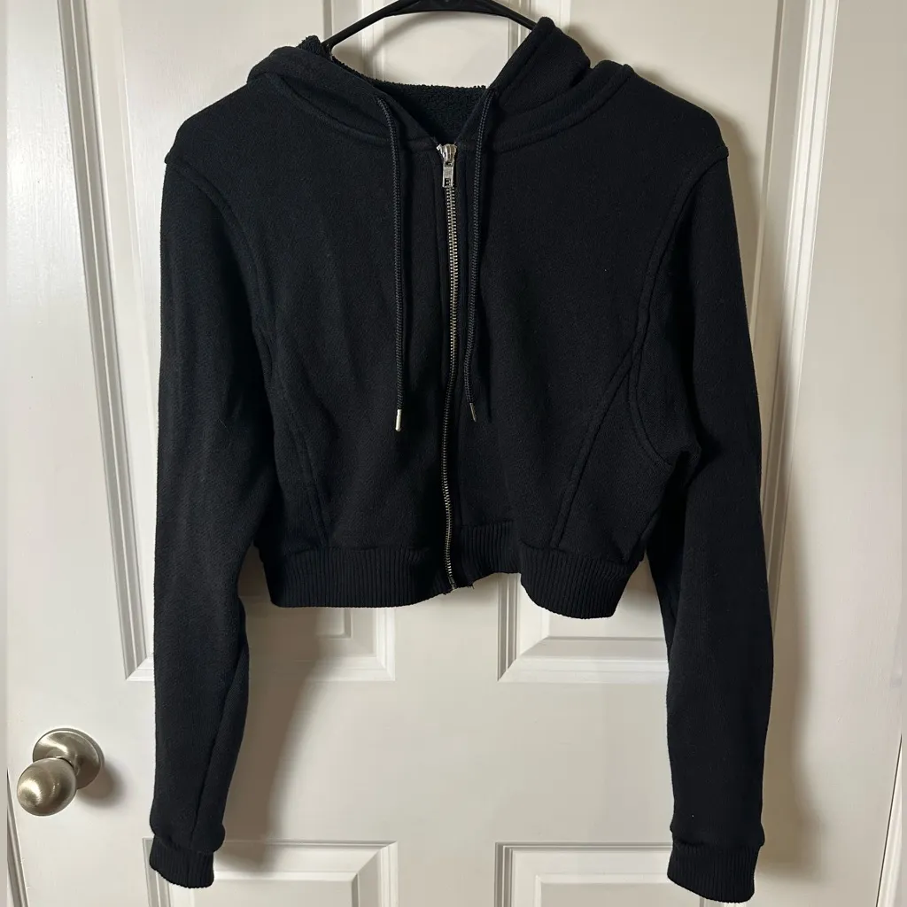 ID Ideology Women's Cropped Full-Zip Knit Hoodie Black / Small - Image 2