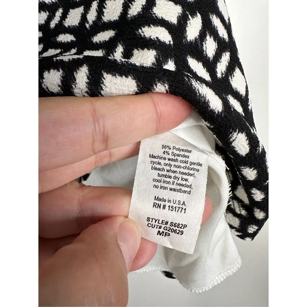 Le lis Skirt Womens Geometrical A-line Black/White‎ Mini Size Medium Petite - Image 9