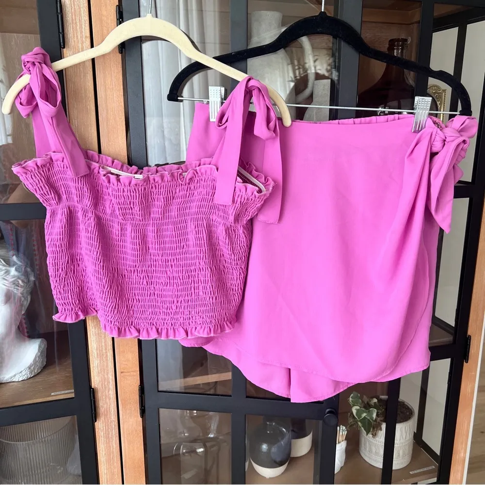 Show Me Your Mumu smocked crop top bows Pink Antoinette Smocked Barbie neon - Image 2