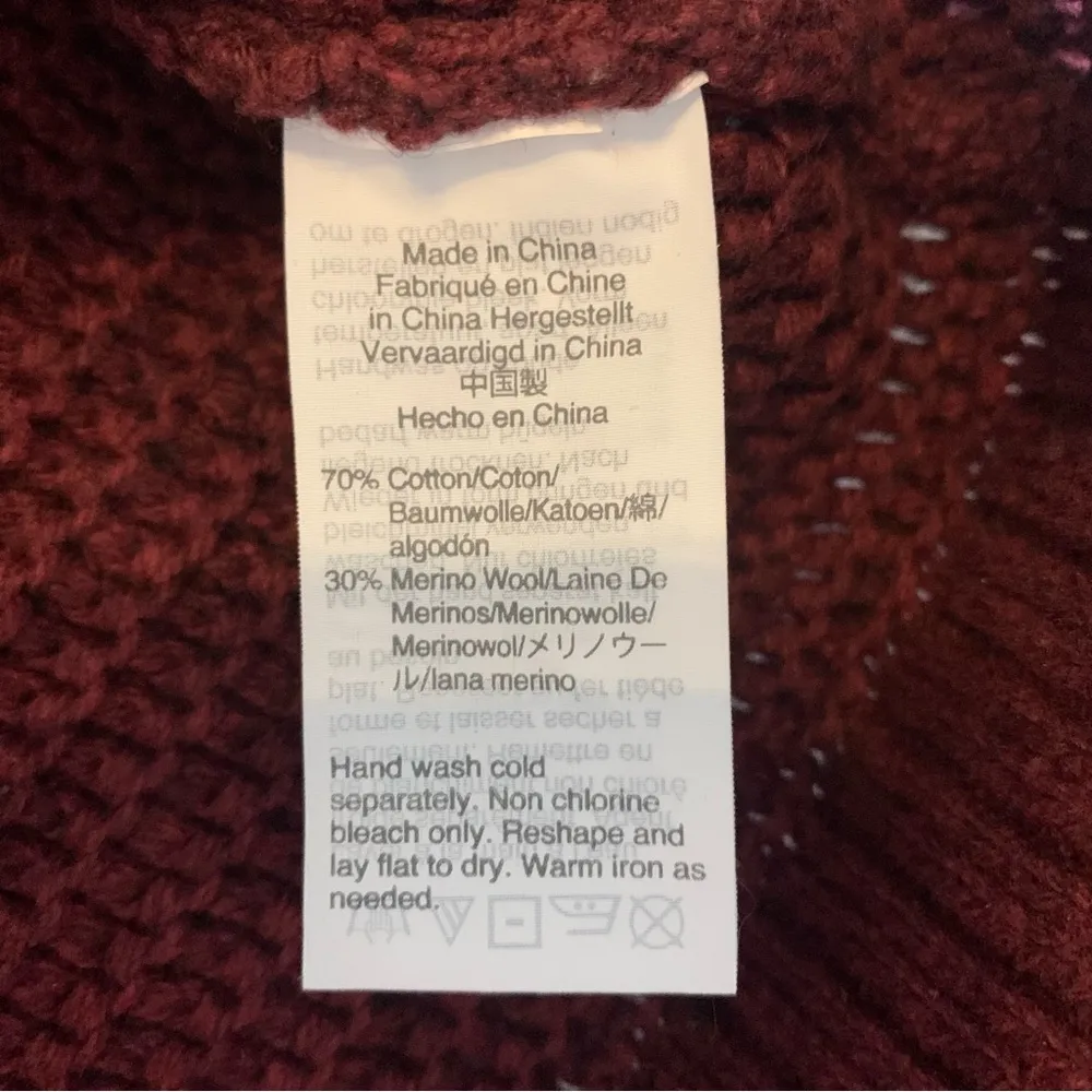 Maroon Turtleneck Sweater - Image 5