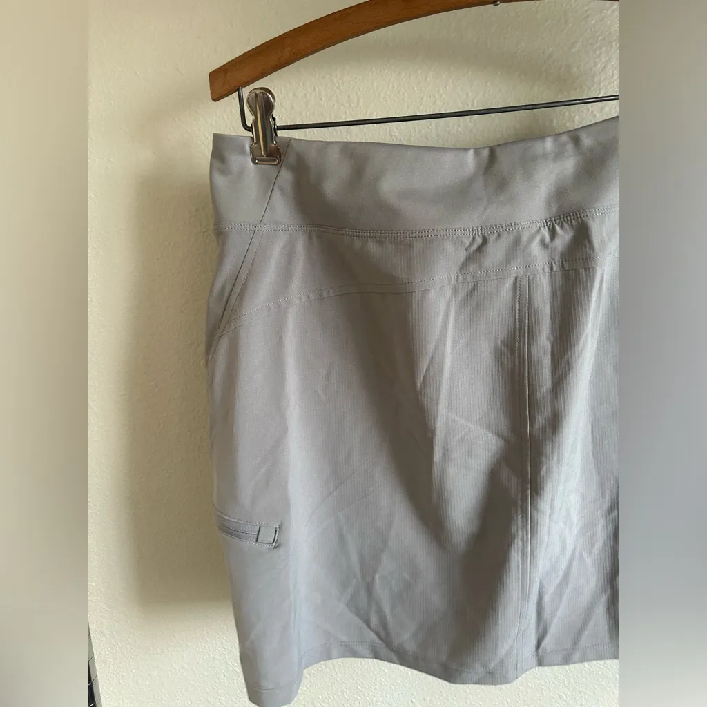 ORVIS Light Gray Tennis skirt. - Image 5