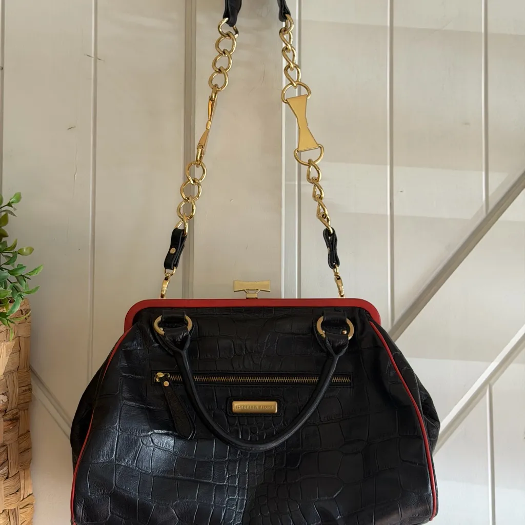 Isabella Fiore rare Snow White purse/handbag with beautiful bow chain - Image 14