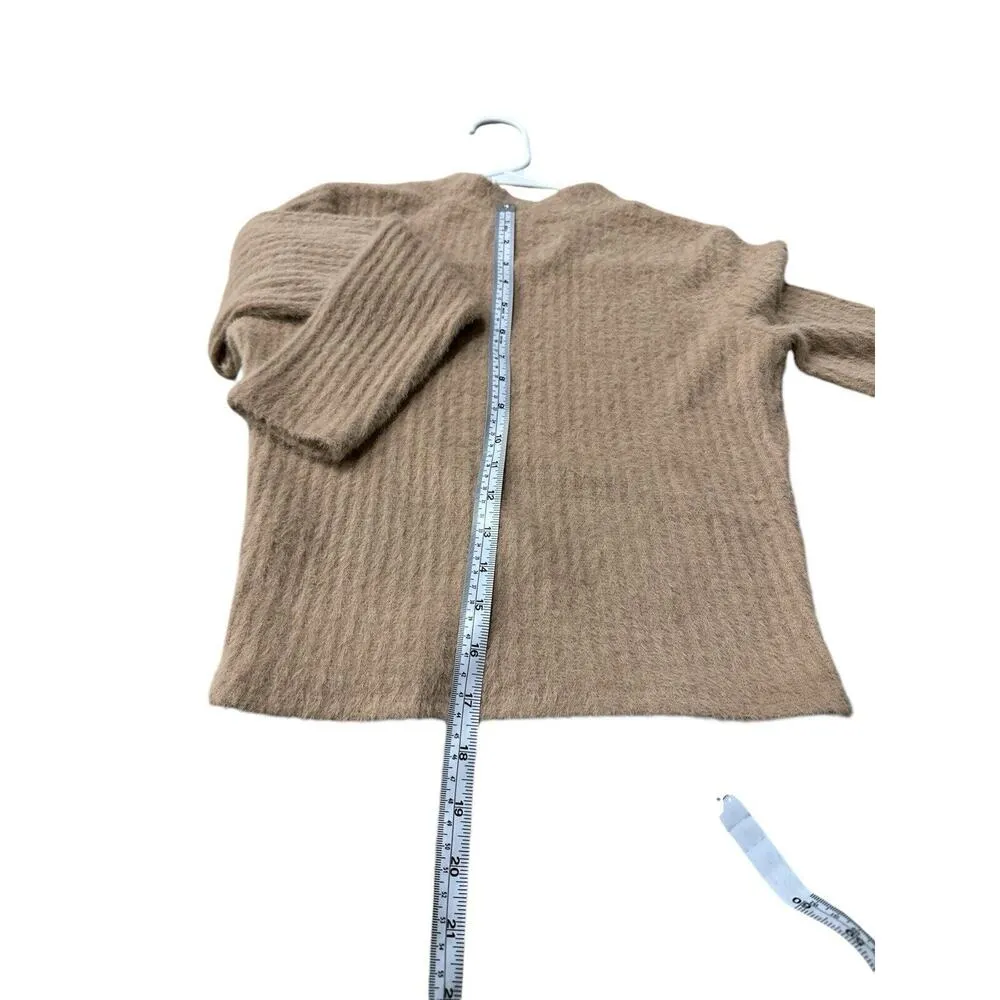 Hollister Camel Women's Sweater Size M - Image 3