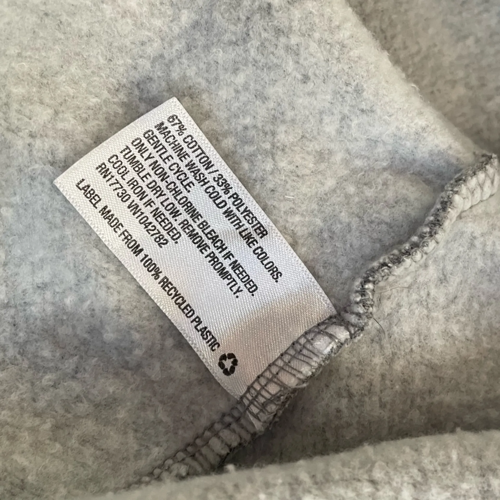 Wild Fable Gray Raw Hem Cotton Fleece Cropped Hoodie Size Medium - Image 5