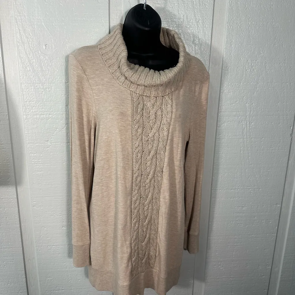 Zenergy By Chico's Womens Tan Turtle Neck Sweater Size 0 EUC - Image 3
