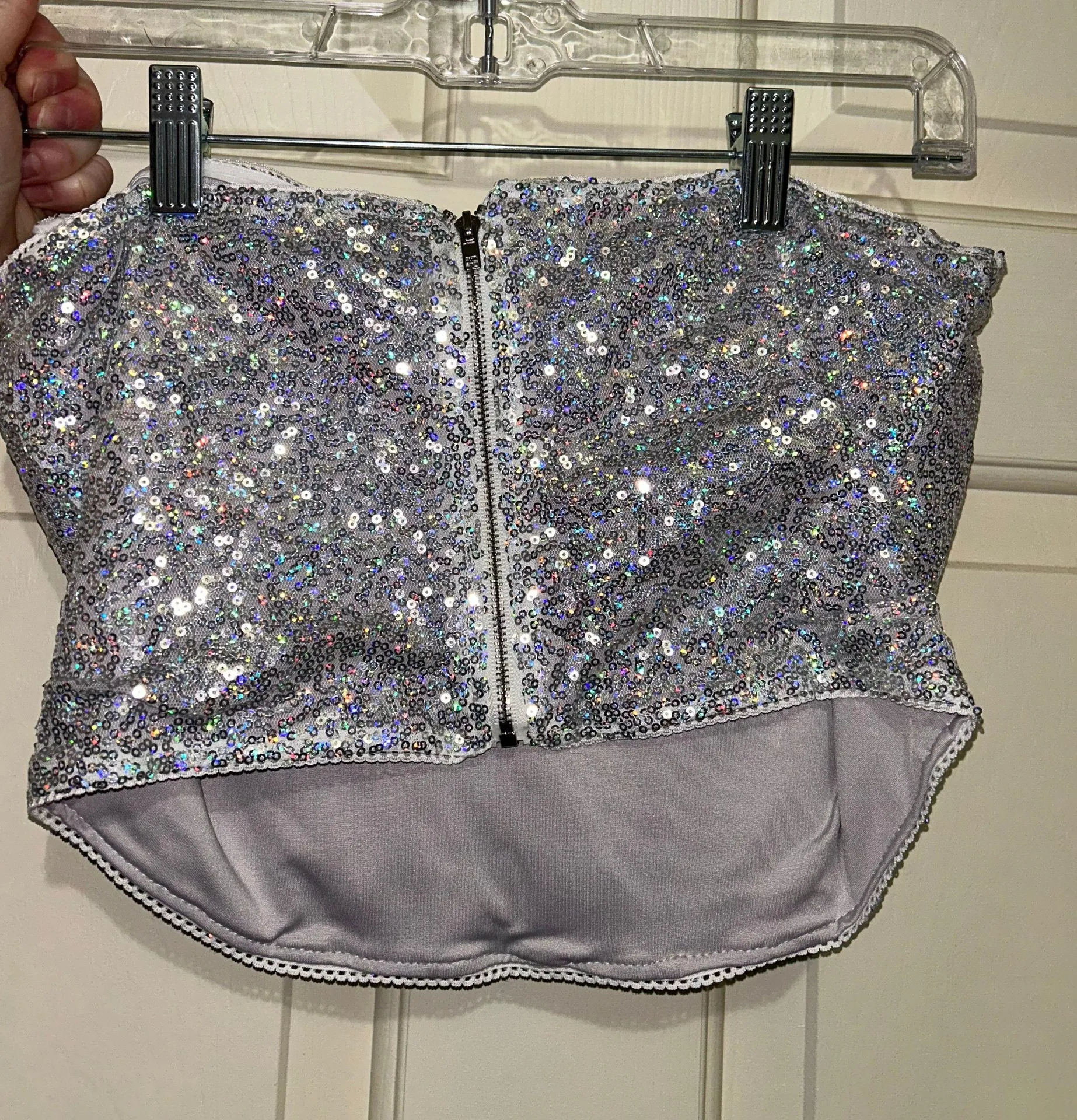 Sequin Strapless Crop Top - Image 3