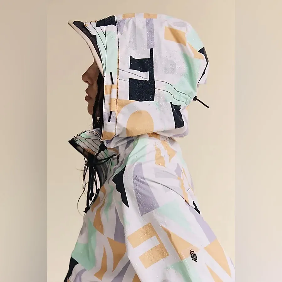 NWT Free People Movement Singin’ In The Rain Printed Packable Jacket - Image 4
