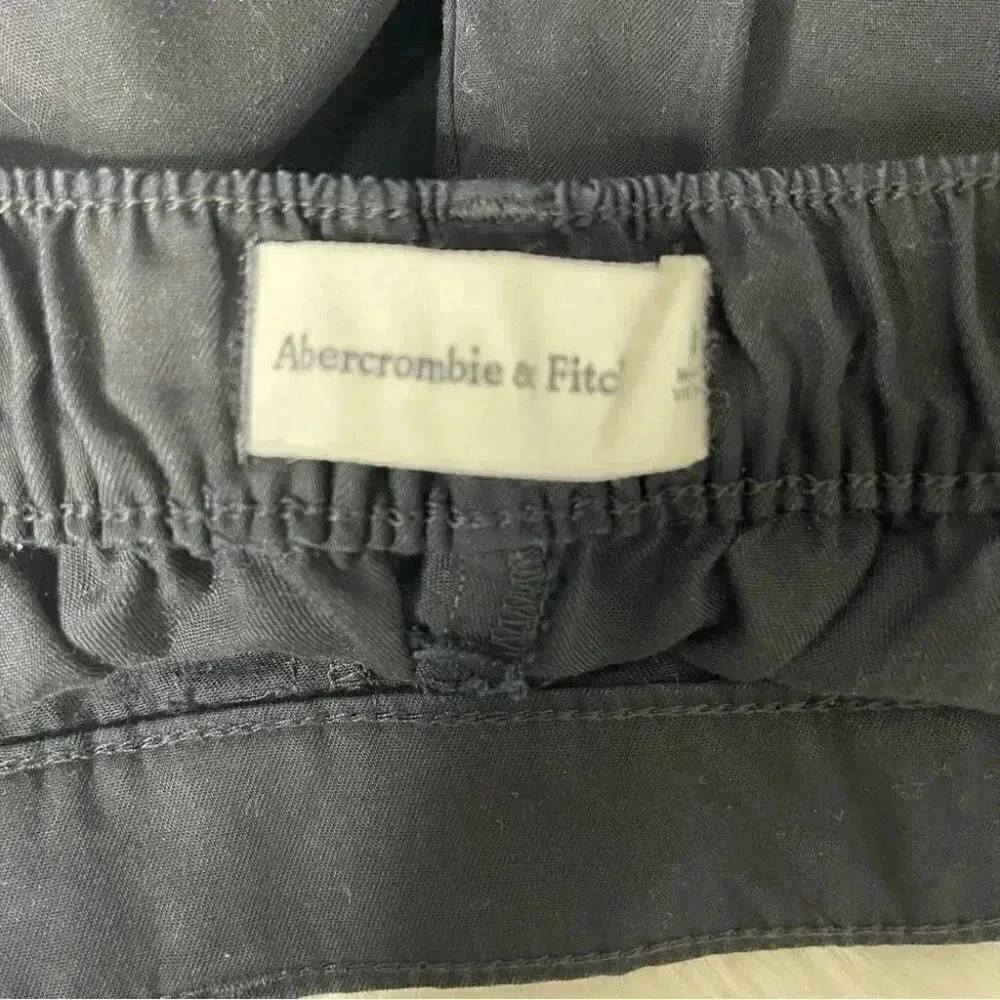 Abercrombie & Fitch Black Tie Ankle Black Joggers Size Medium High Waist - Image 2