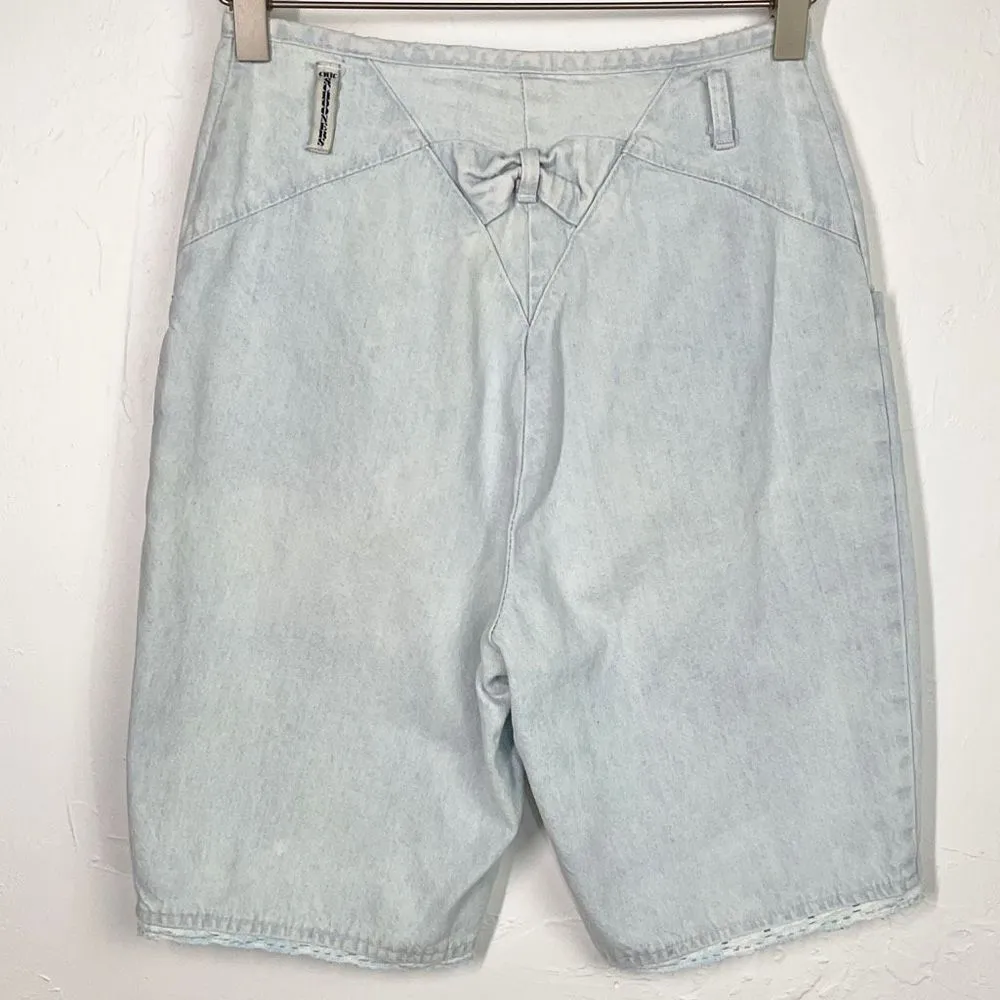 Bermuda Chic Schooners Vintage Light Wash  Jean Shorts Size 24 in - Image 6