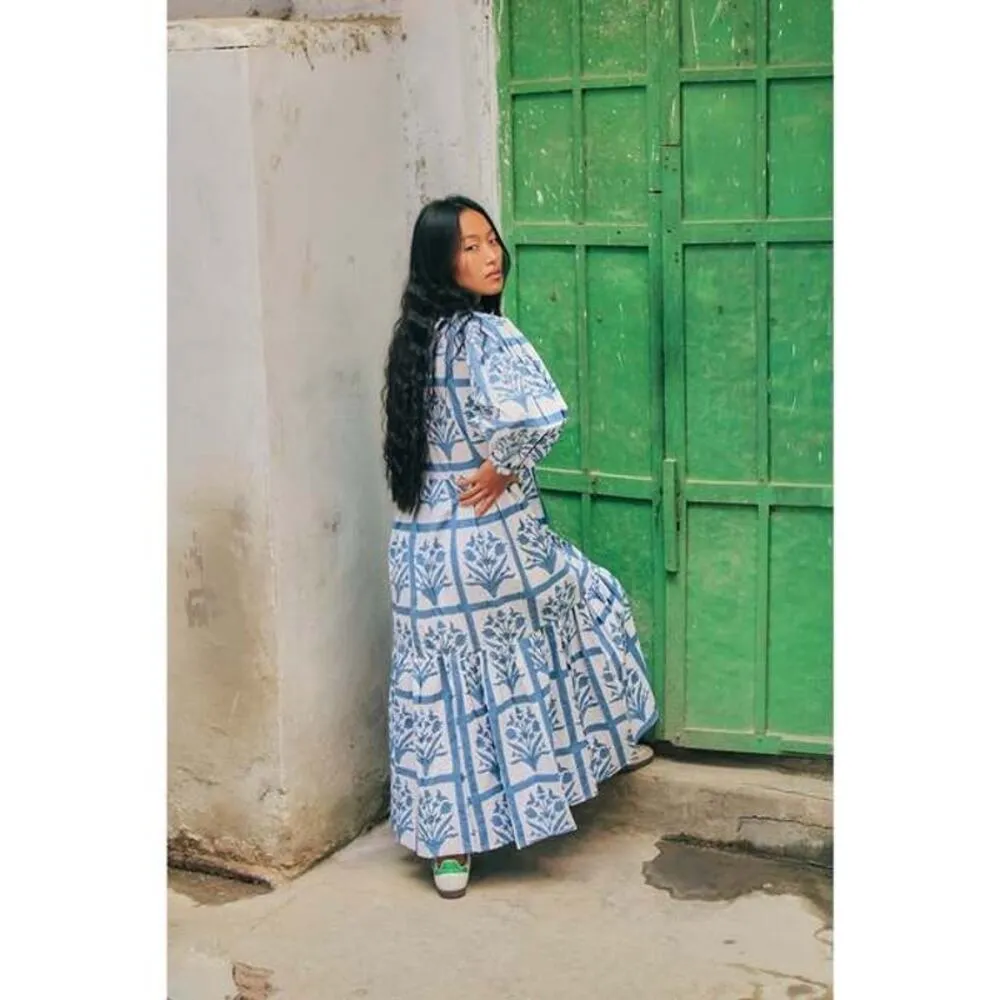 SZ BLOCKPRINTS Blue White Floral 100% Cotton Long Sleeve Orti A - Image 4