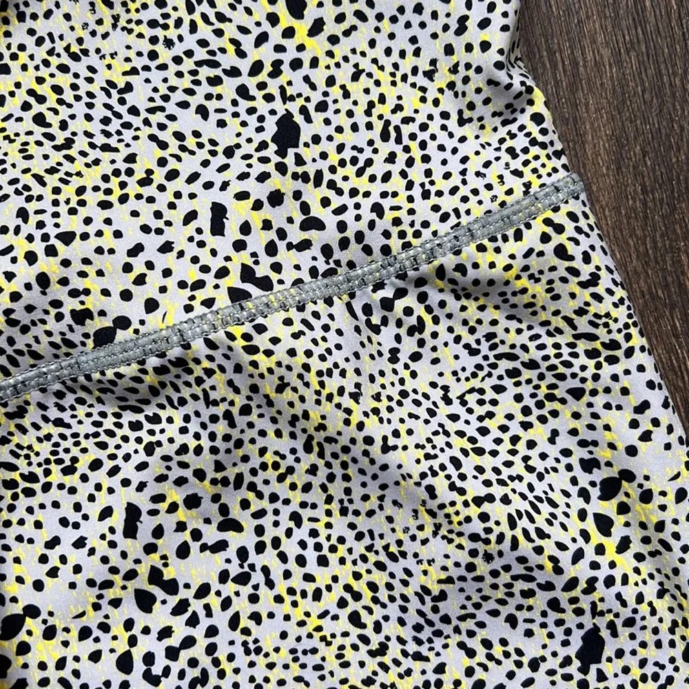 Worthy Threads Neon Animal Leggings Size M - Image 2