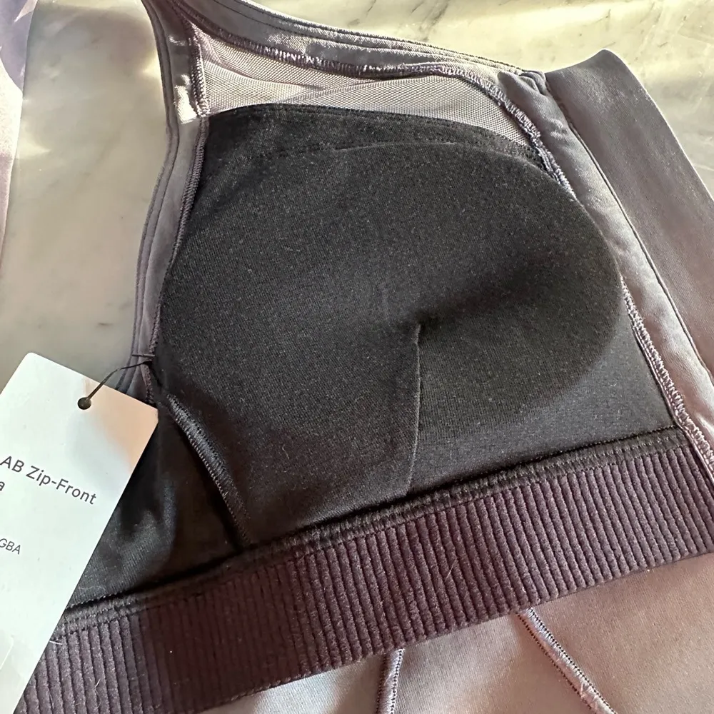 Lululemon LAB Zip Front Bra - Image 5