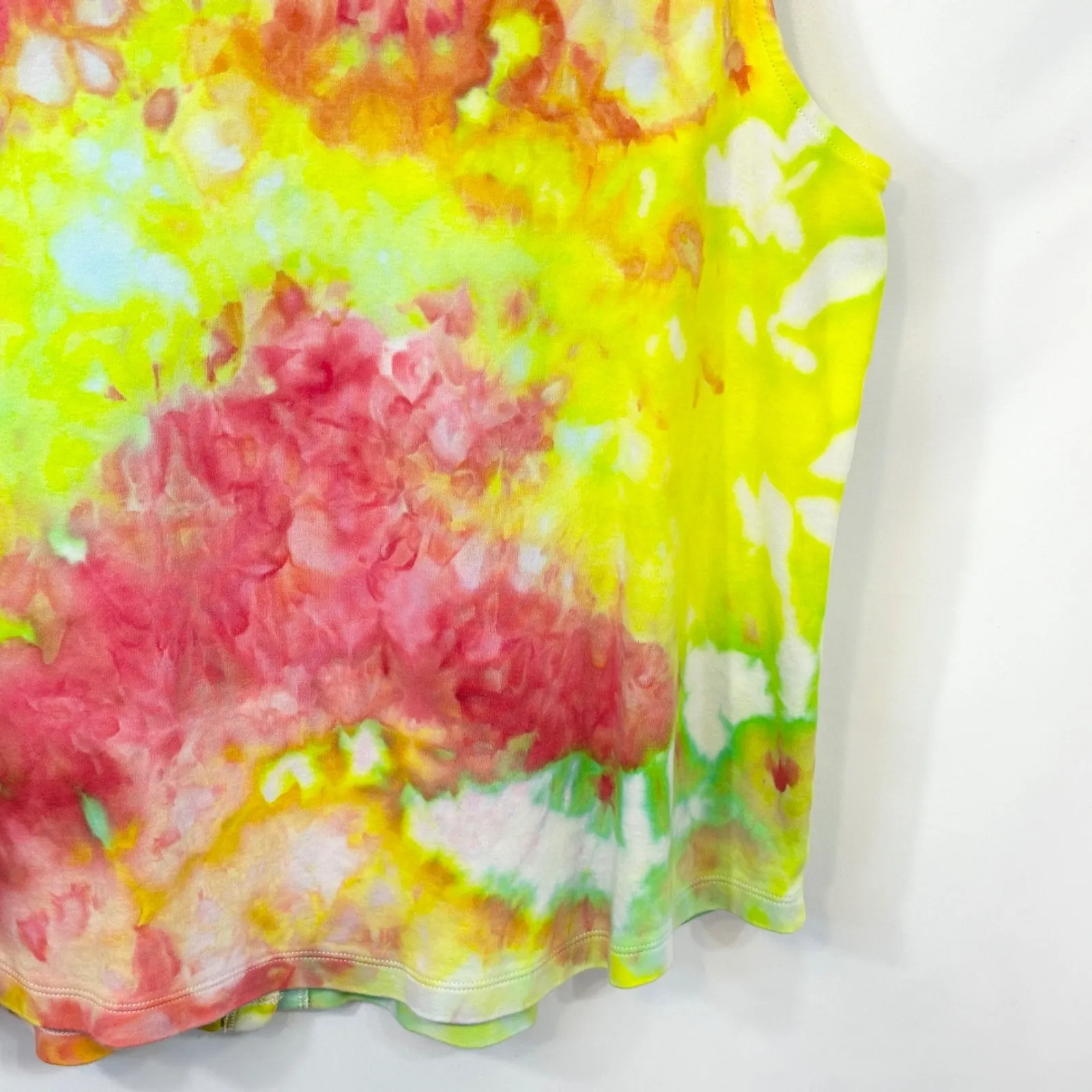 Isaac Mizrahi Large Top Handmade Tie Dye Green Red Sleeveless Collared 1735 - Image 11