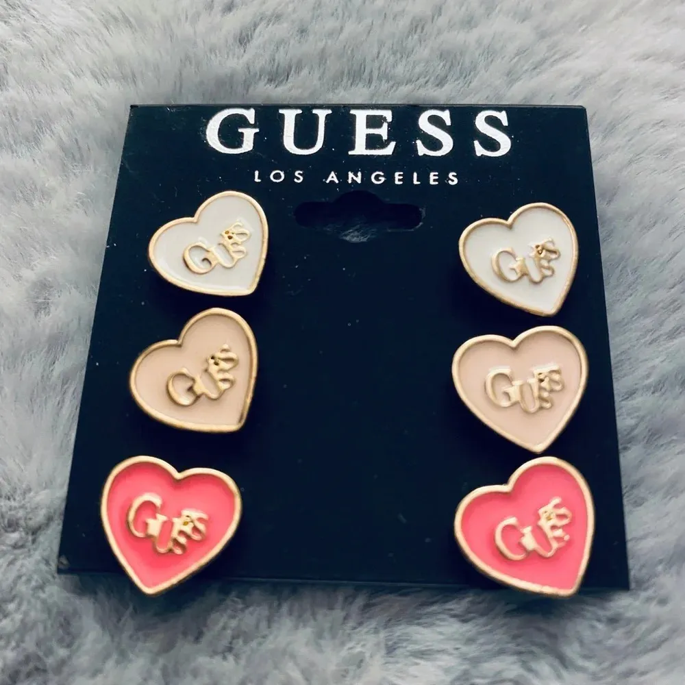 Guess 🆕  Multi Colored Heart Stud Earring Set - Image 3