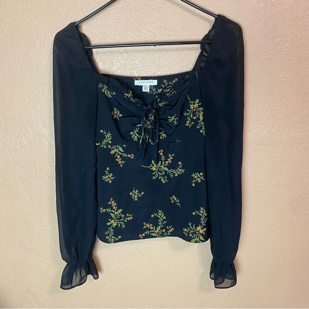 Chiffon Palermo Blouse Women's 2 Black Multi Dainty Blooms Sweetheart - Image 2