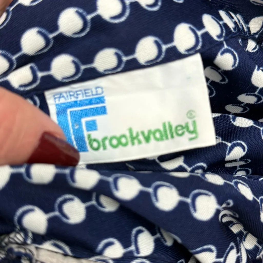 Vintage 1970s Navy & White Disco Dagger Collar Blouse Circles Print Button Front Blue Size L - Image 7