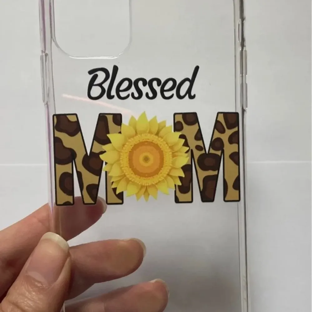 Blessed Mom sunflower iPhone 11 case - Image 3