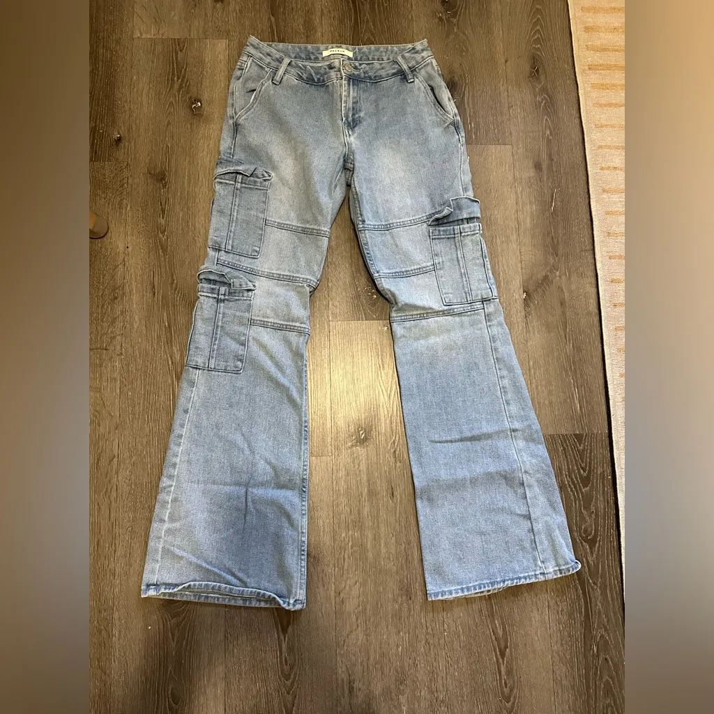 PACSUN Light Blue Cargo Jeans size 27 - Image 2