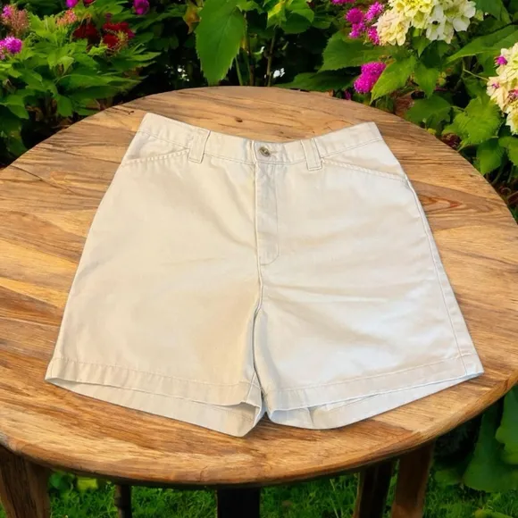 Vtg 90s Riders Casual High Waisted Khaki Shorts 100% Cotton 29” Waist Size M - Image 2