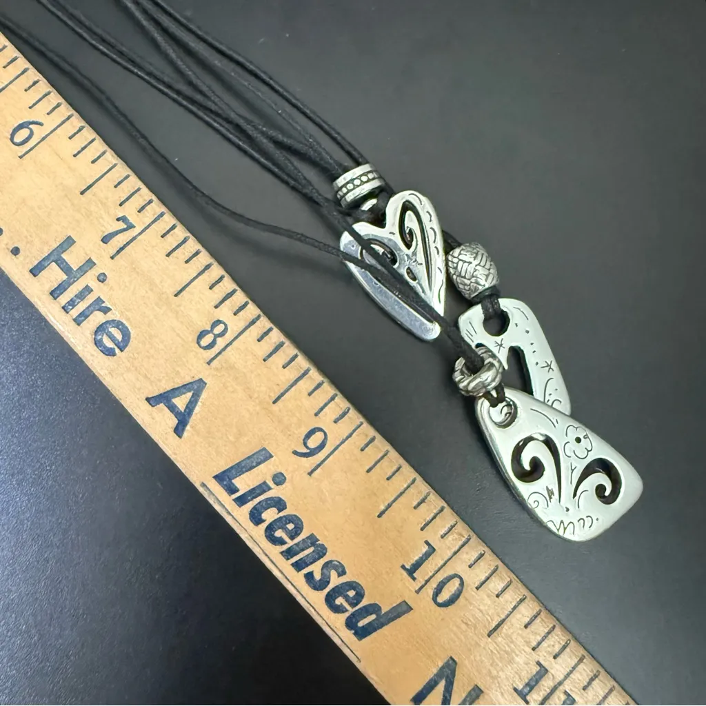 Retired BRIGHTON Brazilian Multi Cord Triple Heart Pendant Necklace - Image 11