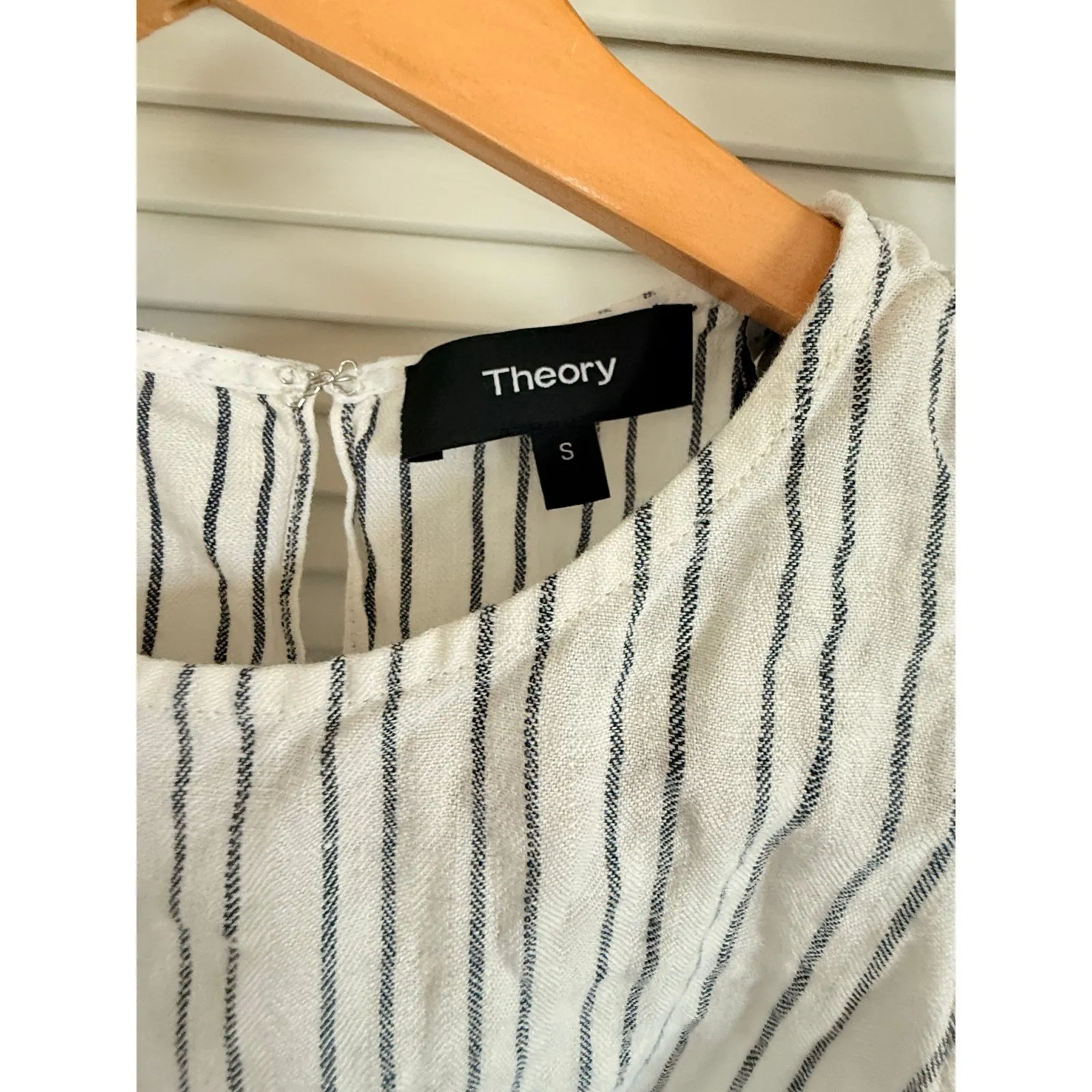 Theory  Striped Sleeveless Crop Top -Size S - Image 5