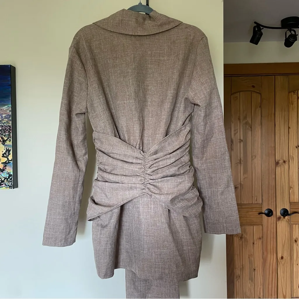 PrettyLittleThing PLT Label Taupe Linen Look Cinched Waist Blazer Mini Dress 6 - Image 7