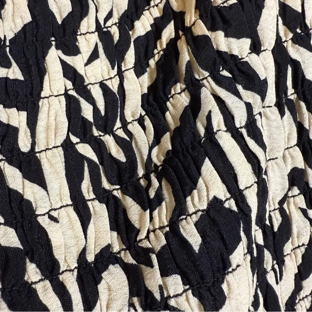 Smocked Animal Print Top 22/24 Curvy Stretchy Cropped Festival Streetwear Bold - Image 10