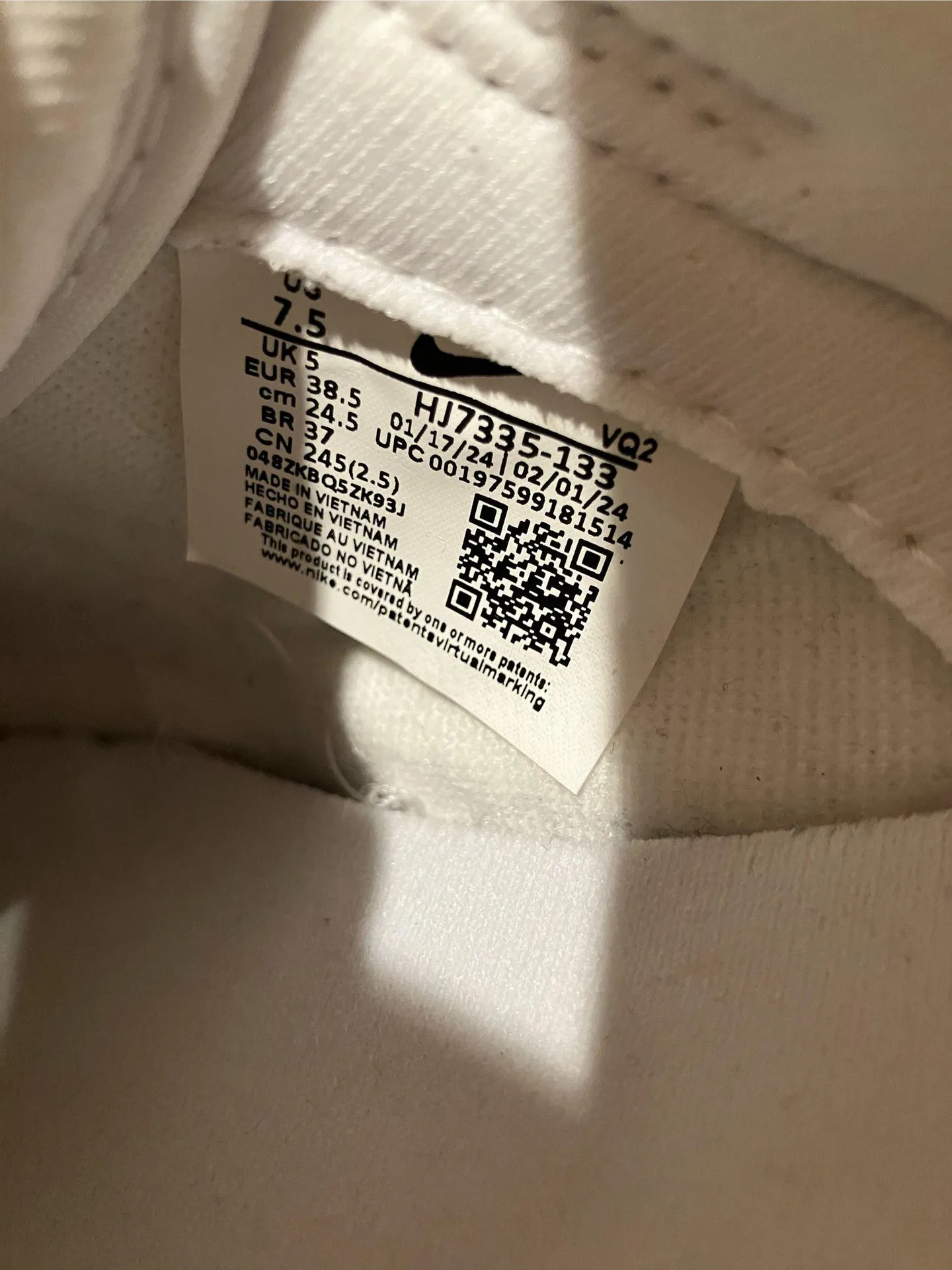 Dunk Low Nike Women’s Sneakers - Image 5