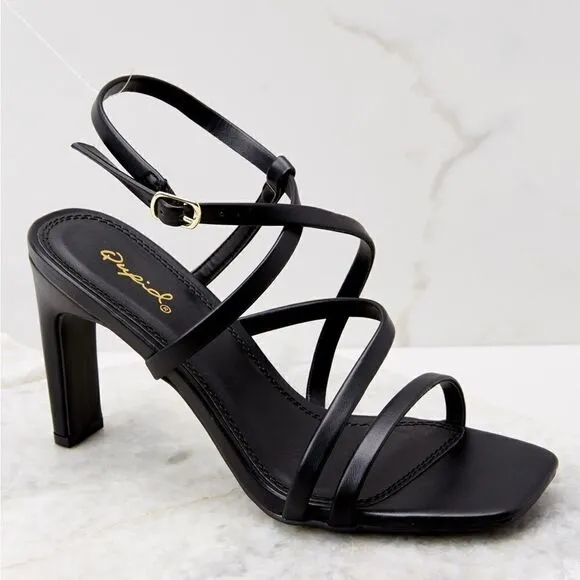 Qupid Strappy ‎ Sandals - Image 5