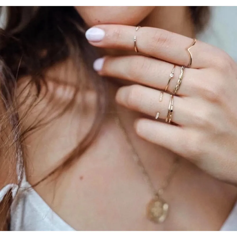 NEW Women's 14k Gold Filled V Shape‎ Curved Band Ring Size 6 - Image 15