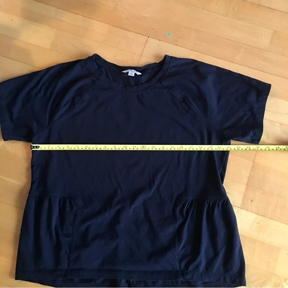 Calvin Klein Jeans Ruffled Hem Tee, Black, Size XL - Image 9