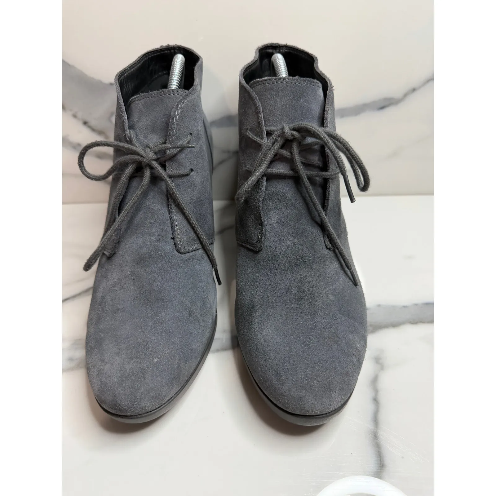 CROCS Wmns Gray Suede Leigh Wedge Boots Sz 9.5 Comfort Minimalist Closet Staple - Image 2