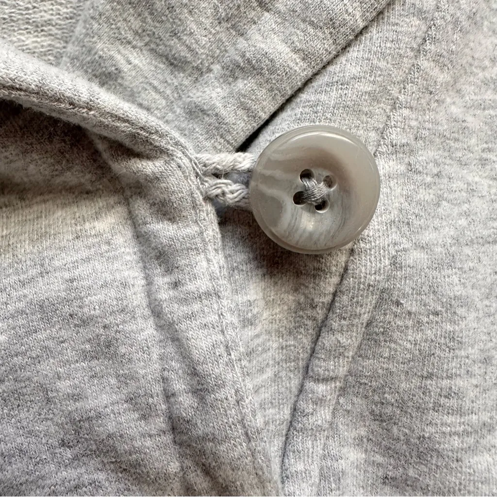 L.L. Bean Light Gray Shawl Collar Pullover Sweatshirt Size Large - Image 5