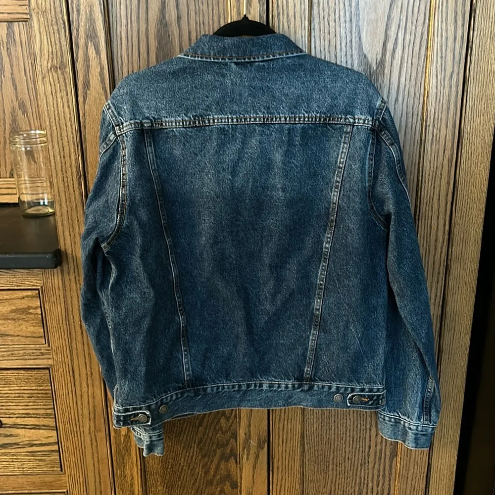 Old Navy Womens Denim Jean Jacket Outdoors Pockets Trucker Medium‎ - Image 3