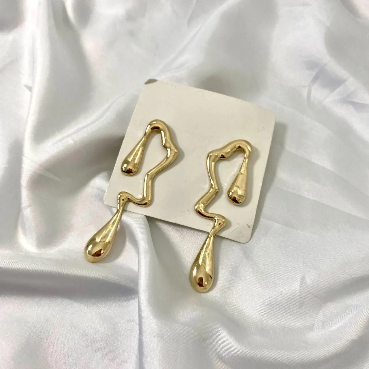 Elegant Glam Large Drop Liquid Gold Toned Statement Stud Earrings - Image 2